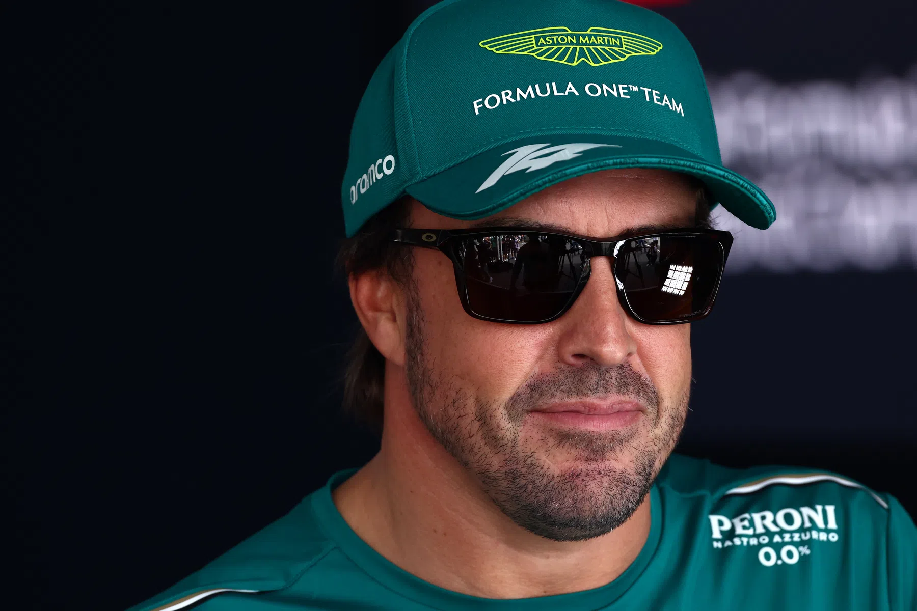 Alonso to Mercedes? 'I am the only world champion who is free'