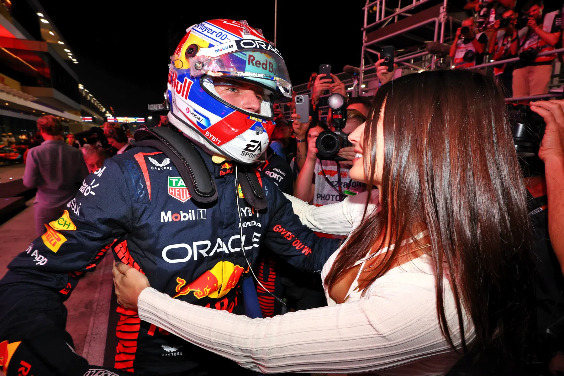 Max Verstappen e Kelly Piquet post di San Valentino