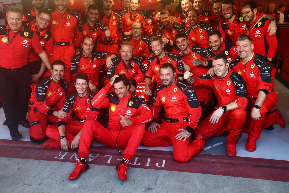Sainz quer uma coisa para sua última temporada na Ferrari: "Um carro de corrida melhor