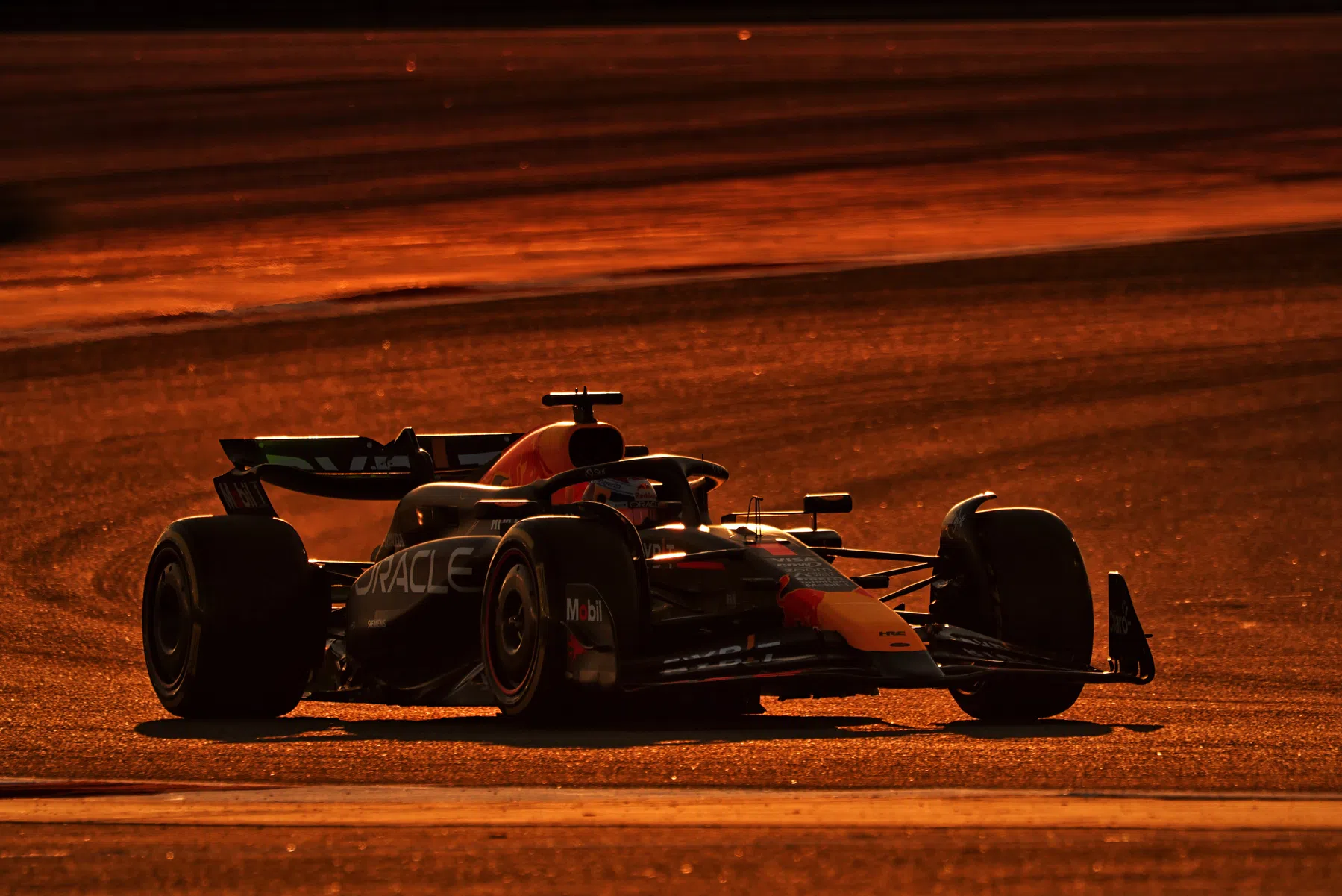 Uitslag eerste dag Formule 1-test Bahrein: Verstappen veruit de snelste