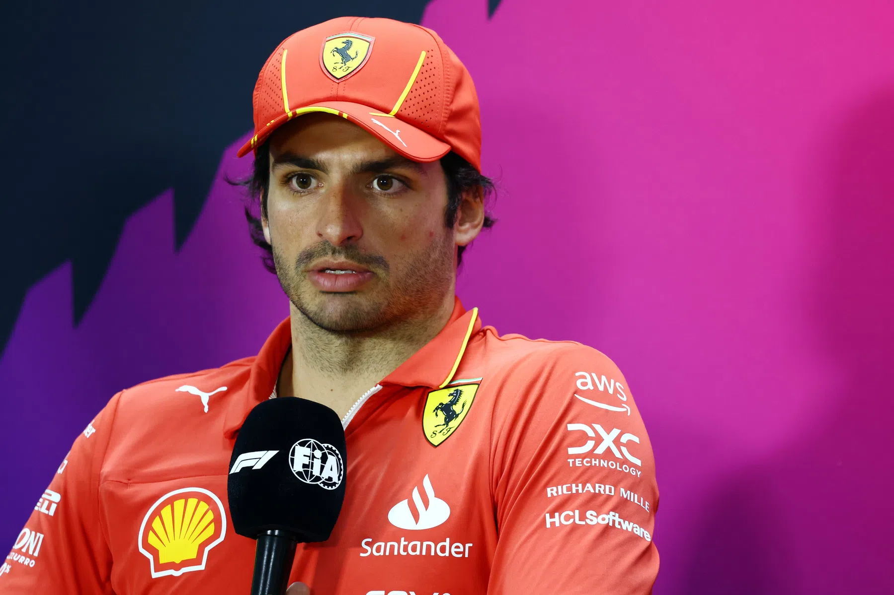 Sainz toujours ému par ses adieux à Ferrari : 