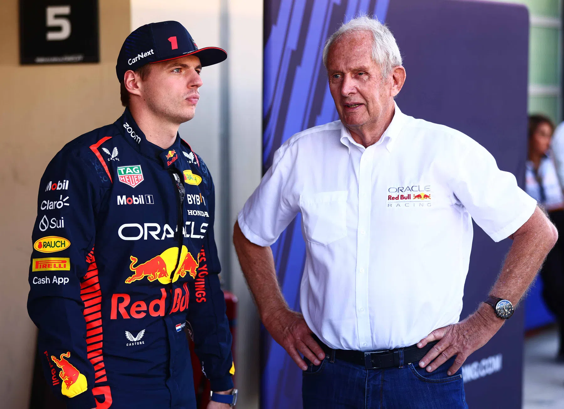 Le président de la Commission européenne, M. Marko, parle du maintien de M. Horner et de l'intérêt de Mercedes pour M. Verstappen.