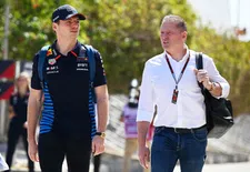 Thumbnail for article: Kritiek op Jos Verstappen na bemoeien met positie van Horner bij Red Bull