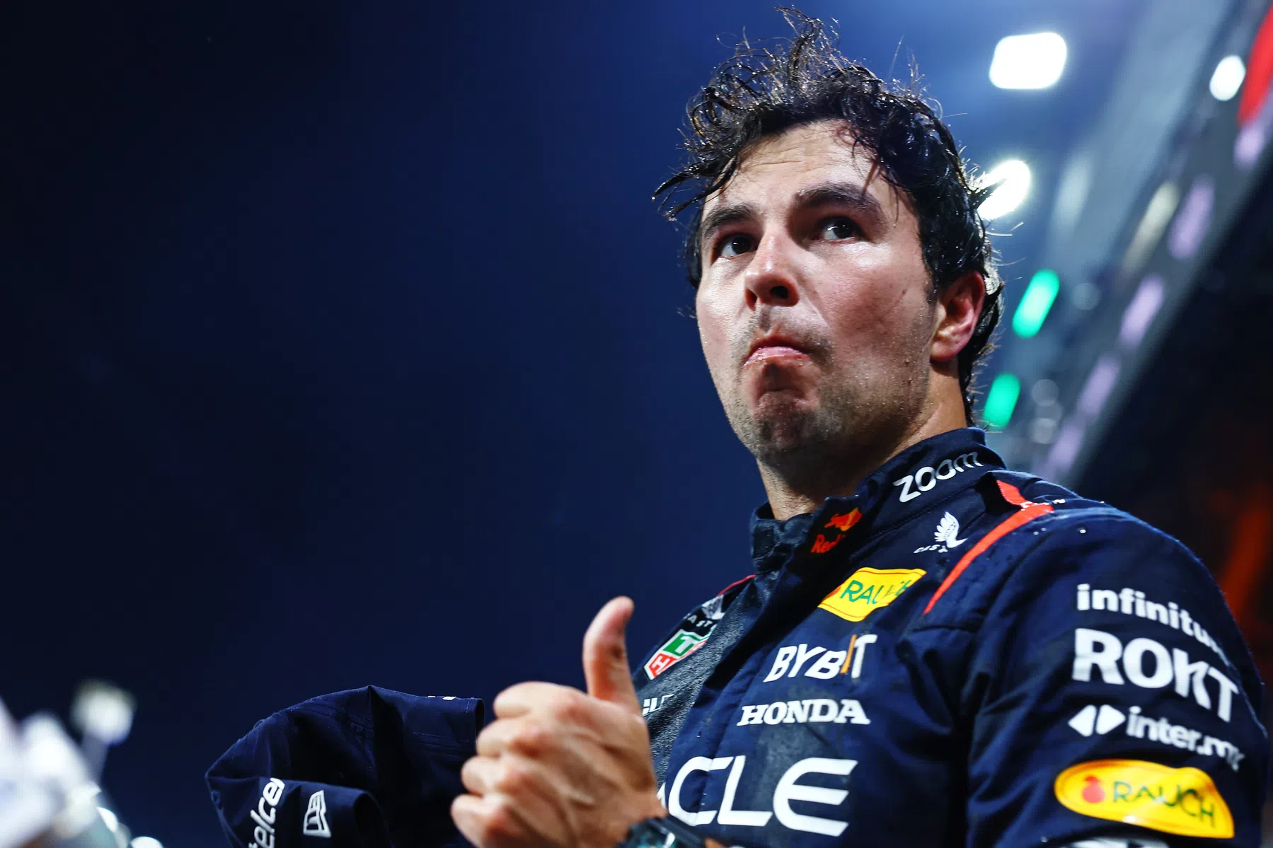 stelling over of perez bij red bull racing moet blijven