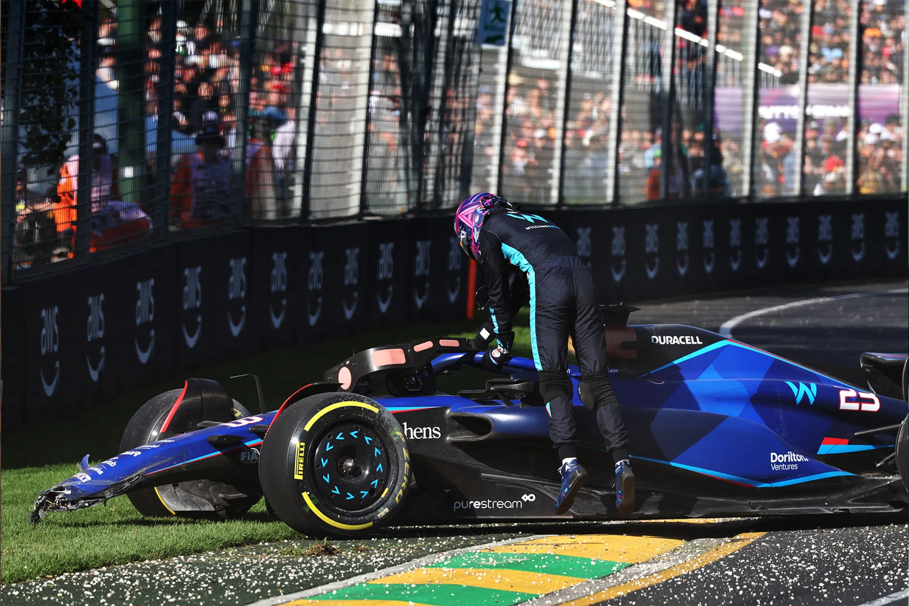 gp australië recap 2023, drie rode vlaggen en veel safety cars