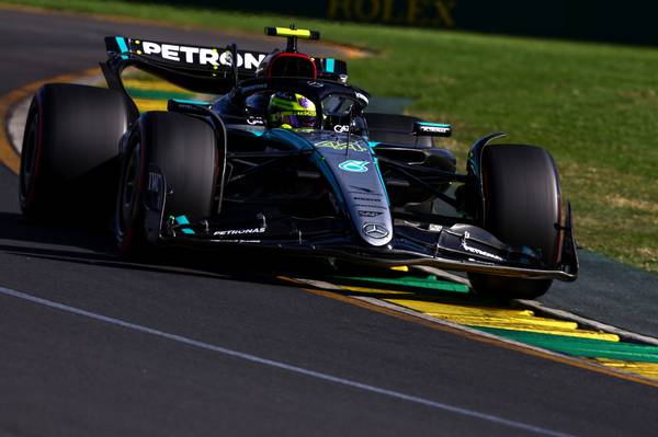 reacción de lewis hamilton tras la clasificación del gran premio de australia