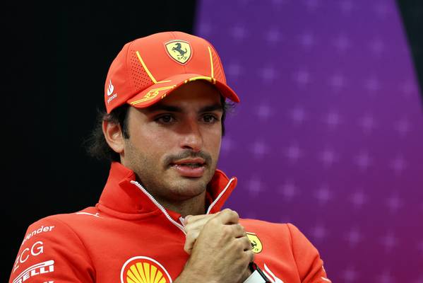 Sainz over f1 contract voor 2025