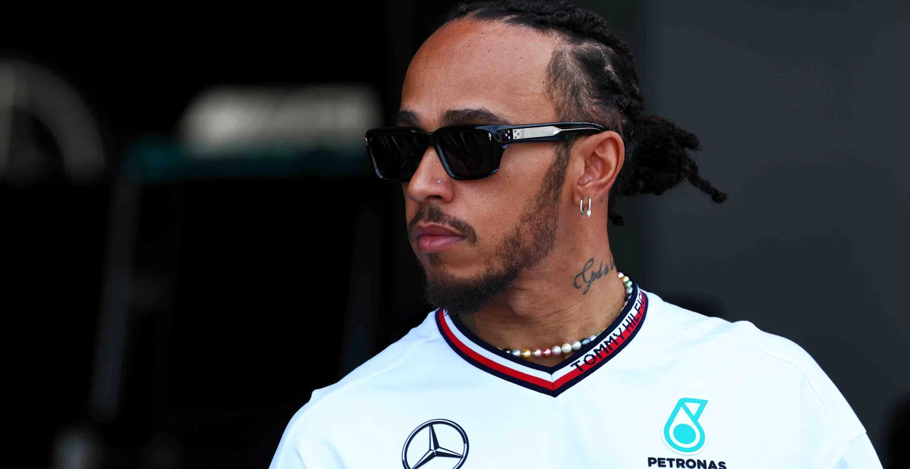 Pirelli dient kritische Hamilton van repliek