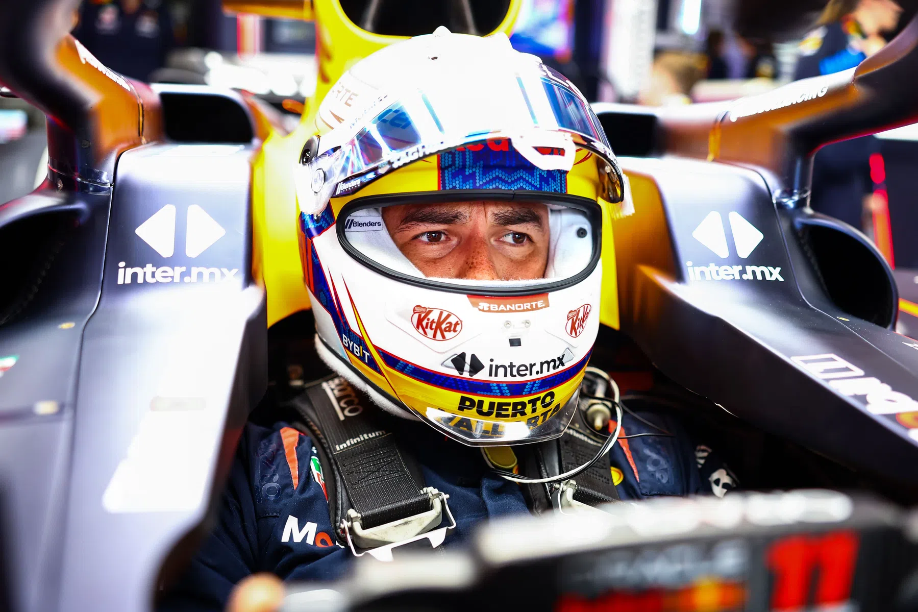 Sergio Perez is blij bij Red Bull en heeft vertrouwen in een nieuw contract
