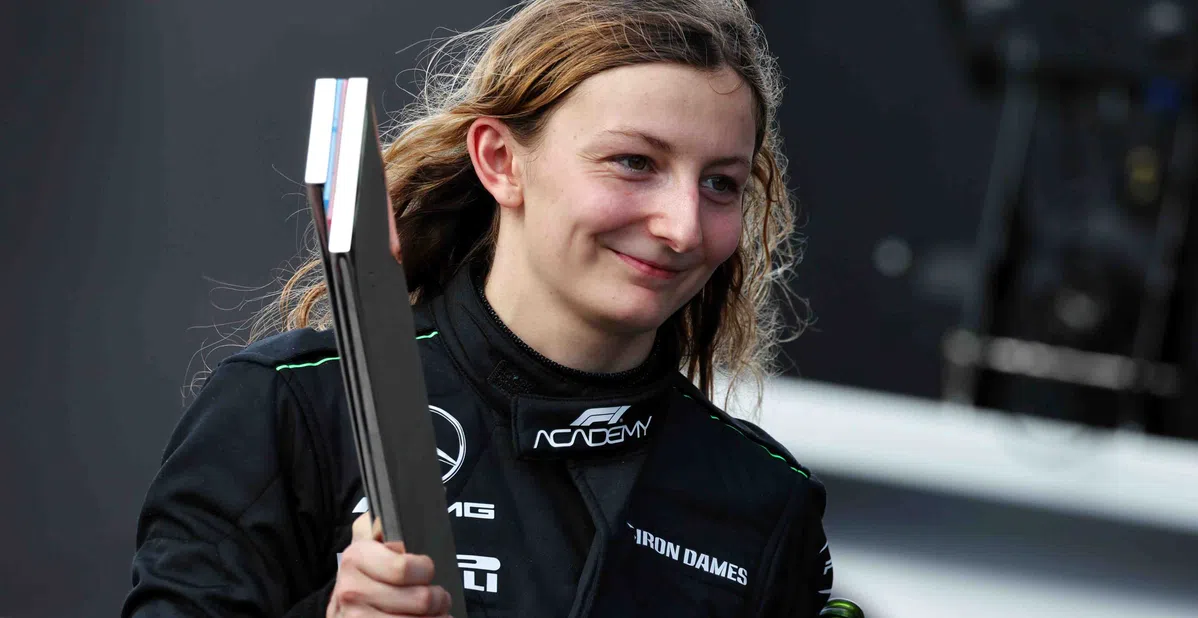 Mercedes confirma piloto feminina para a Fórmula 1