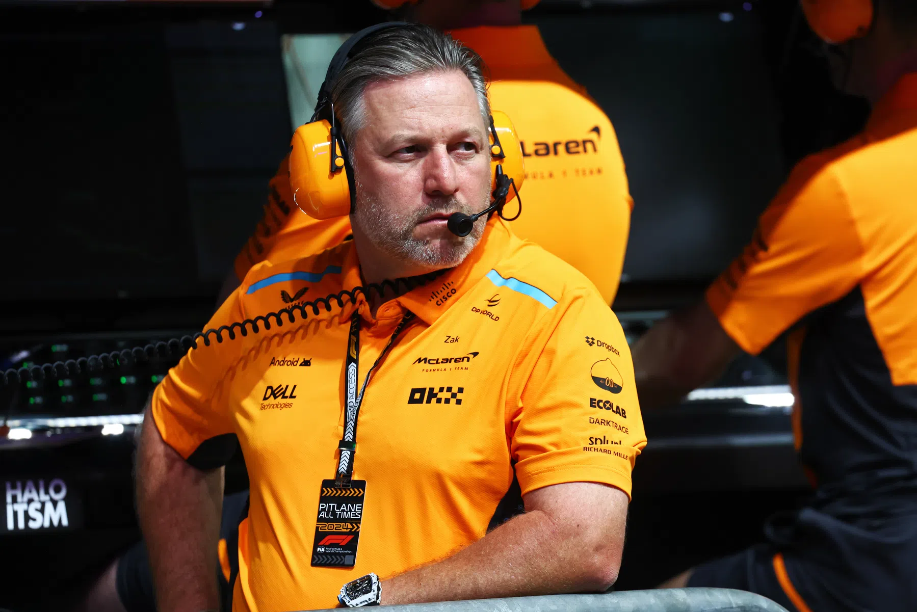 Zak Brown goes karting in Lando's kart 