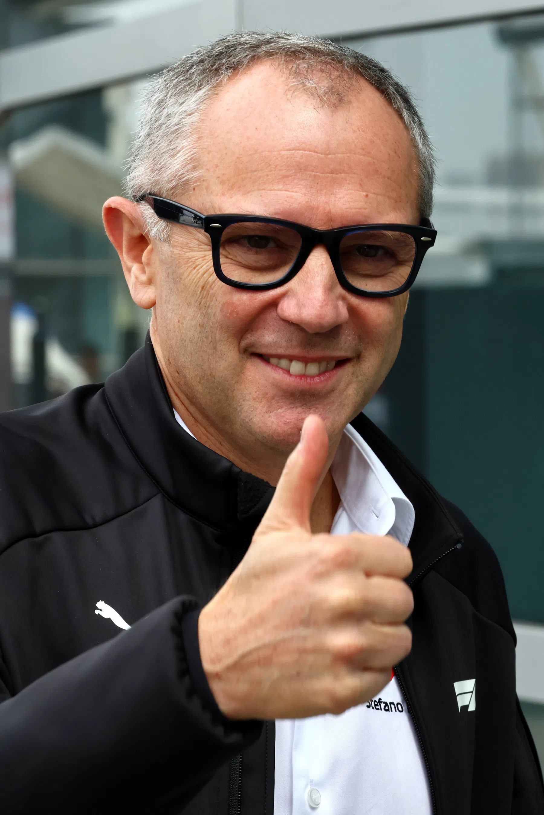 Stefano Domenicali, CEO de la F1, defiende la cantidad de carreras.