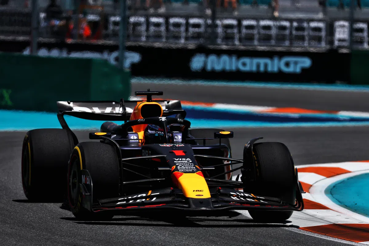 Resultados Completos: Verstappen é o pole para a corrida sprint