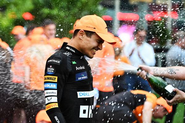 Lando Norris ha festeggiato con LeBron James Kelce a Miami