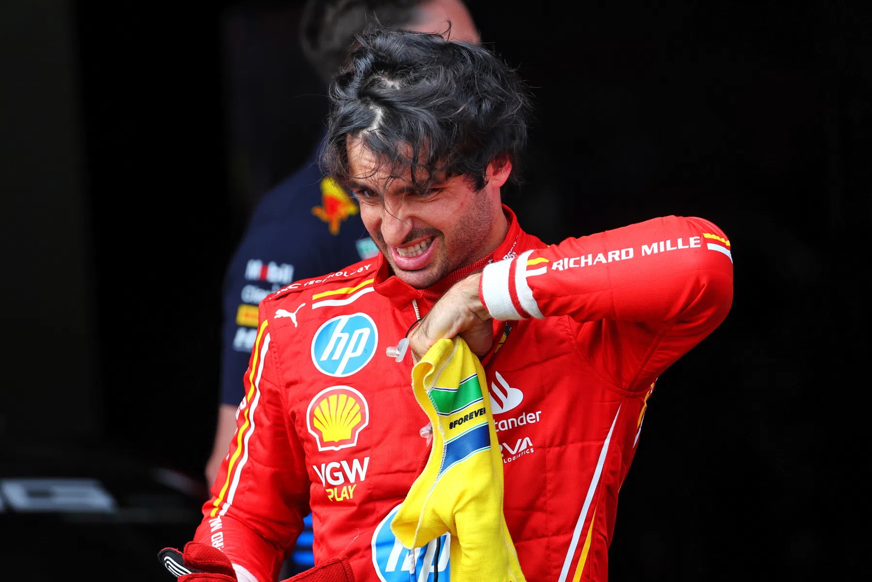 Sainz contrarié par le rythme de Ferrari à Imola