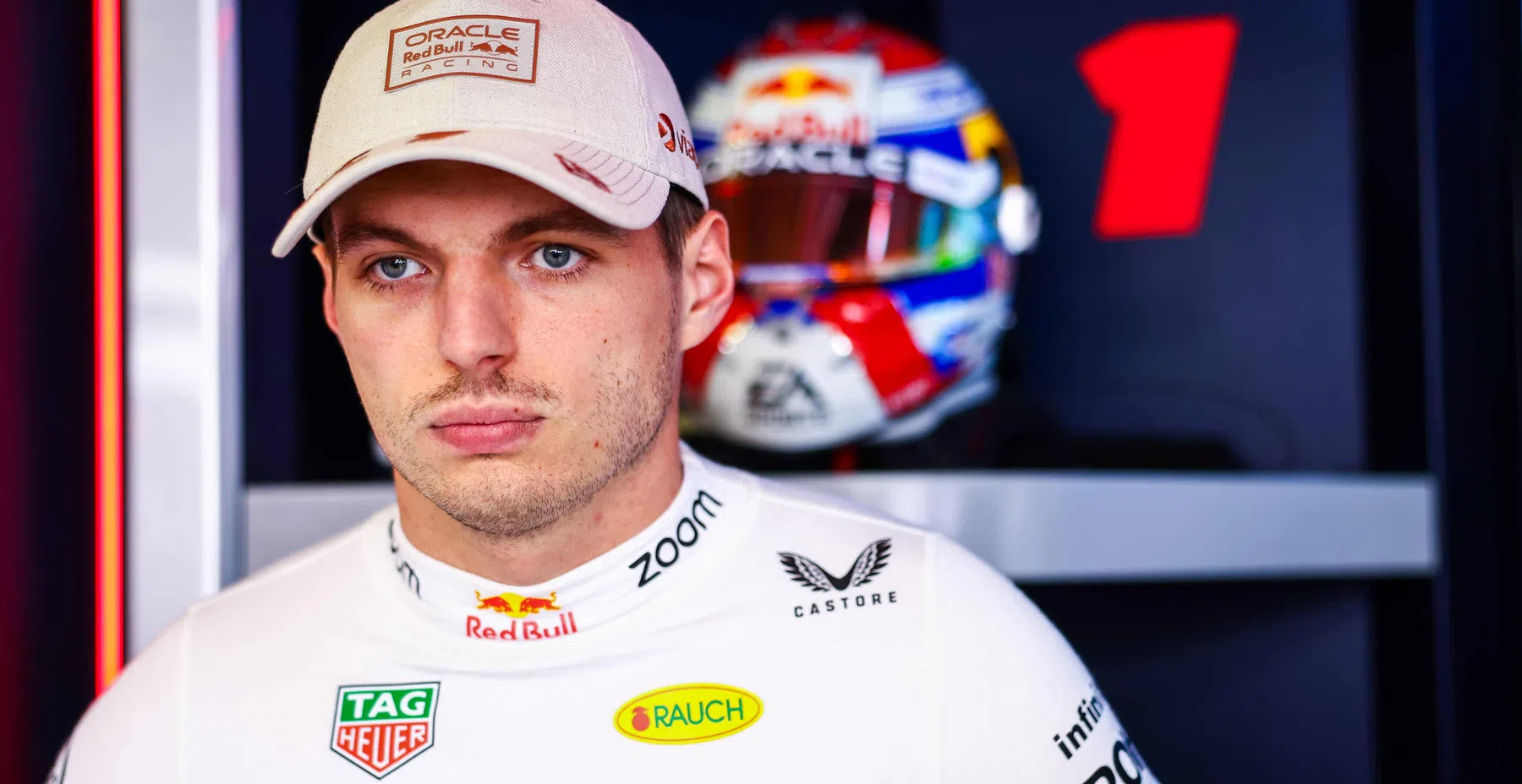 Verstappen vermaakt zich niet tijdens GP Monaco