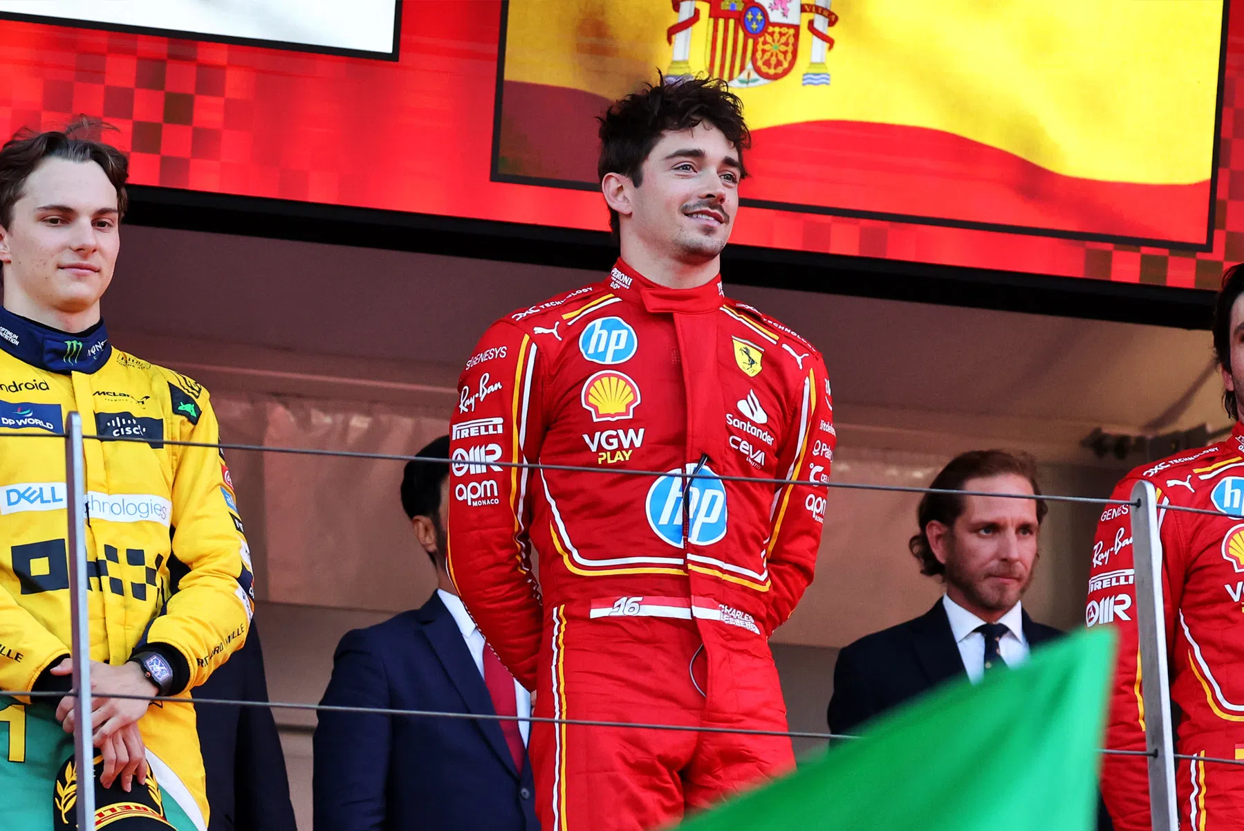 charles leclerc aún no piensa en el campeonato porque es demasiado pronto