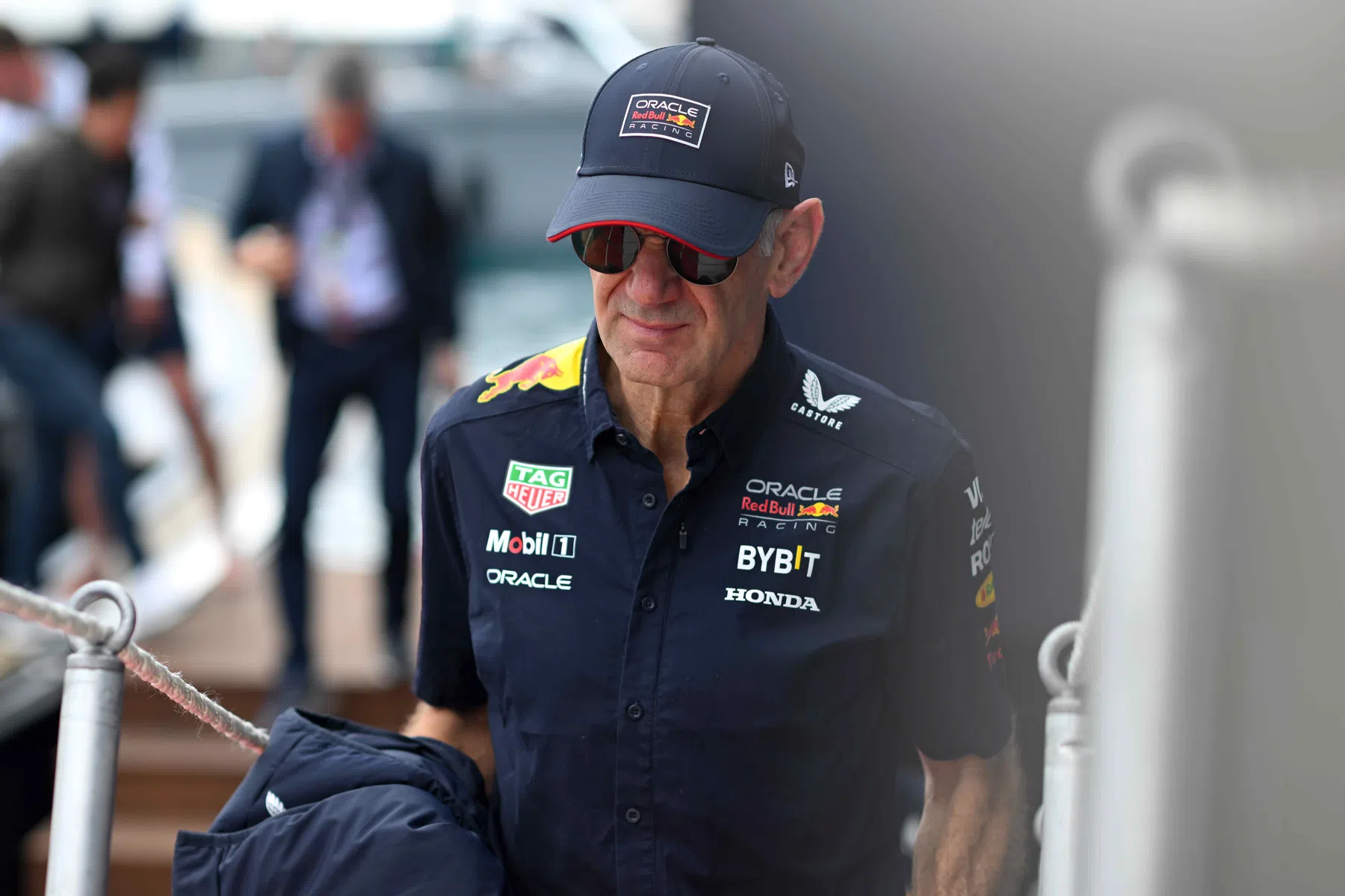 adrian newey naar verluidt niet naar ferrari in 2025