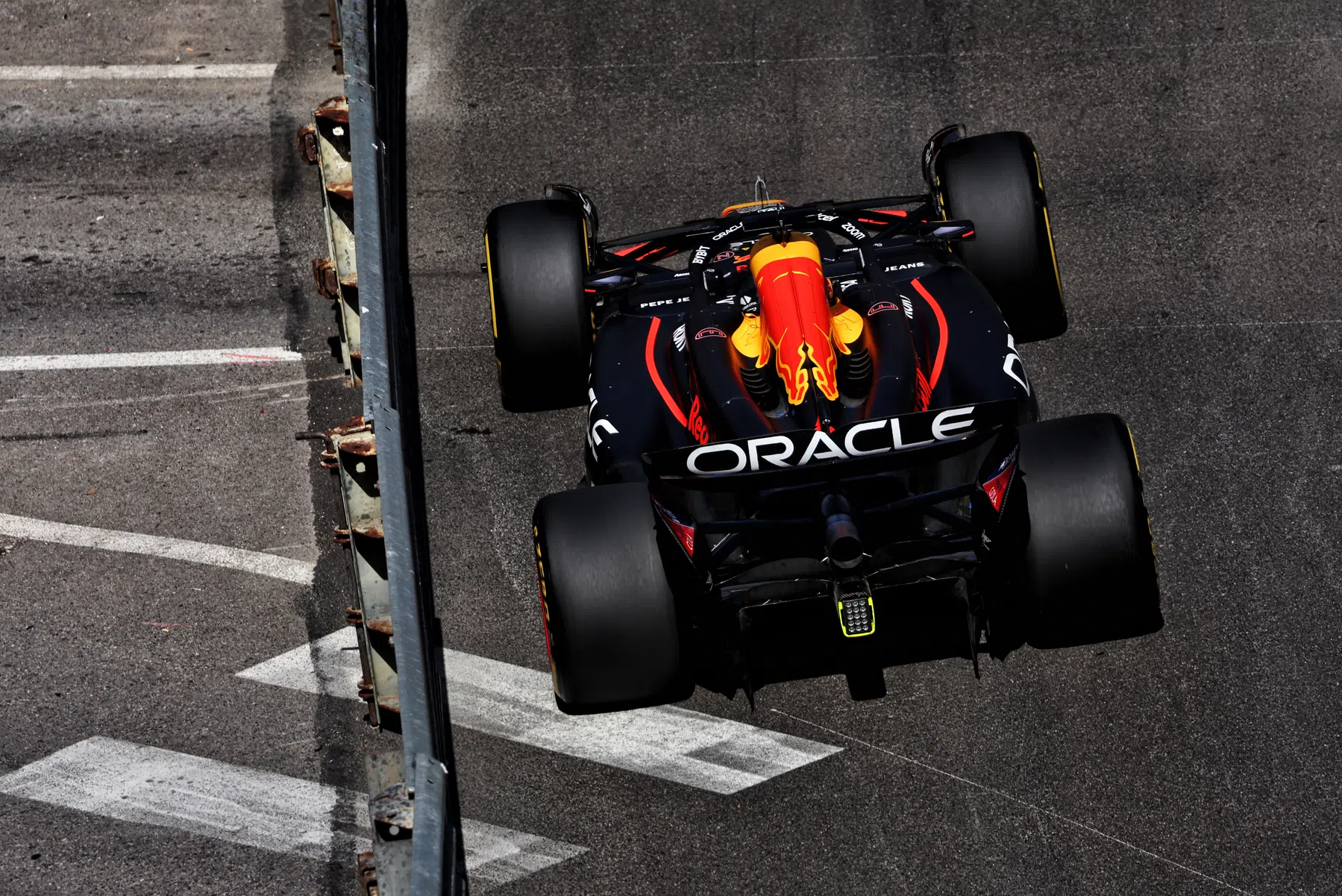 Resultados completos do TL2: Alonso lidera após problema com Verstappen