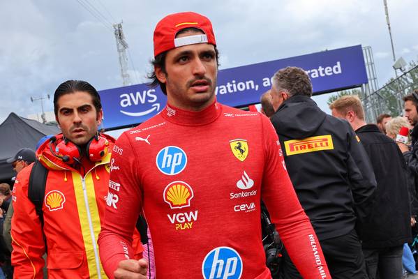 Sainz presume de que podría fichar por cualquier equipo sin piloto