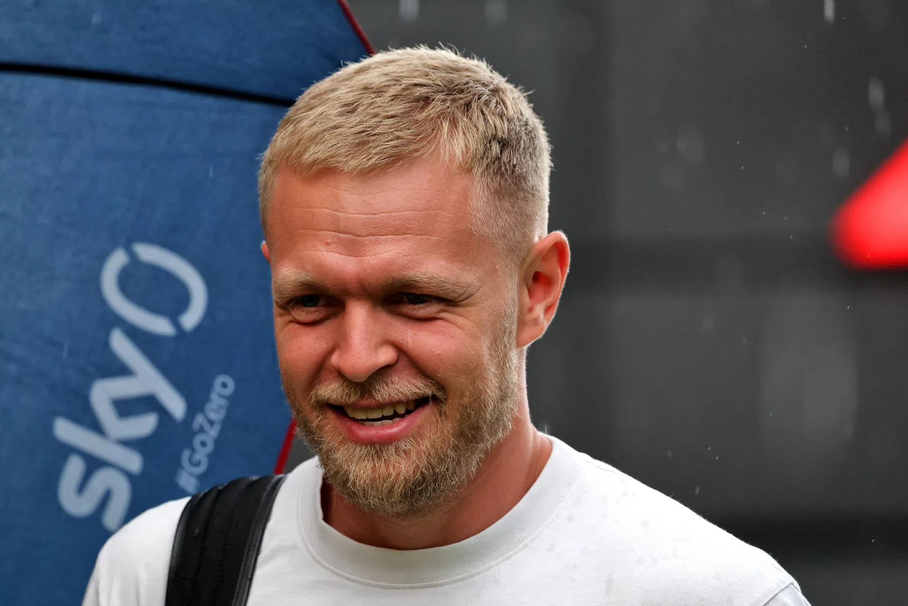 Magnussen accuse Sainz d'être à l'origine du retard dans l'exécution des contrats