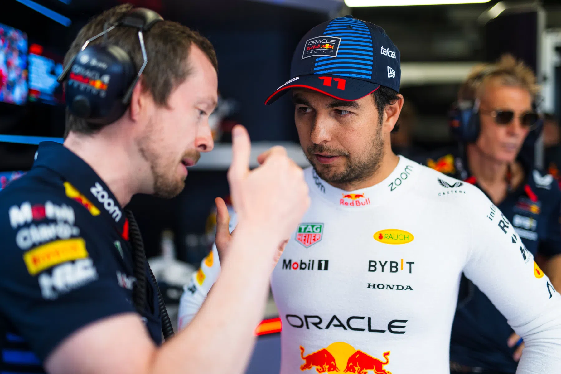 Perez begint op achterstand aan GP weekend in Spanje