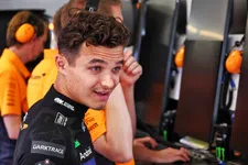 Thumbnail for article: Norris proudly shows off in front of Verstappen: 'Easily had the best car'