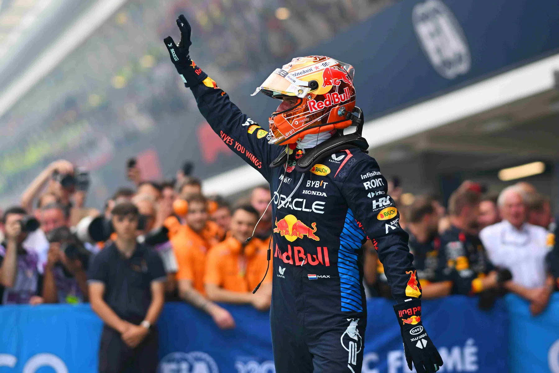 Max Verstappen trotz Sieg beim Großen Preis von Spanien besorgt