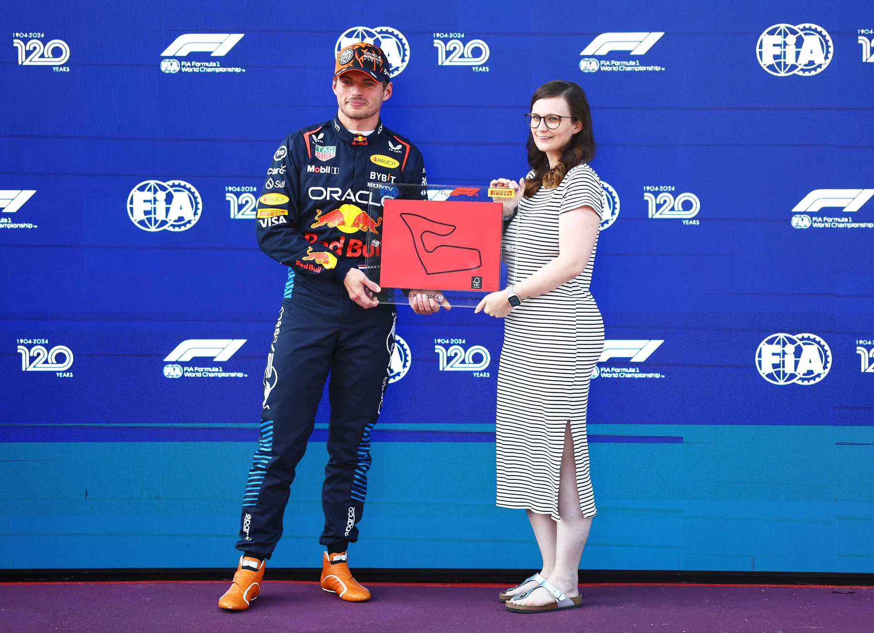Verstappen por fin vuelve a estar contento con su coche Red Bull