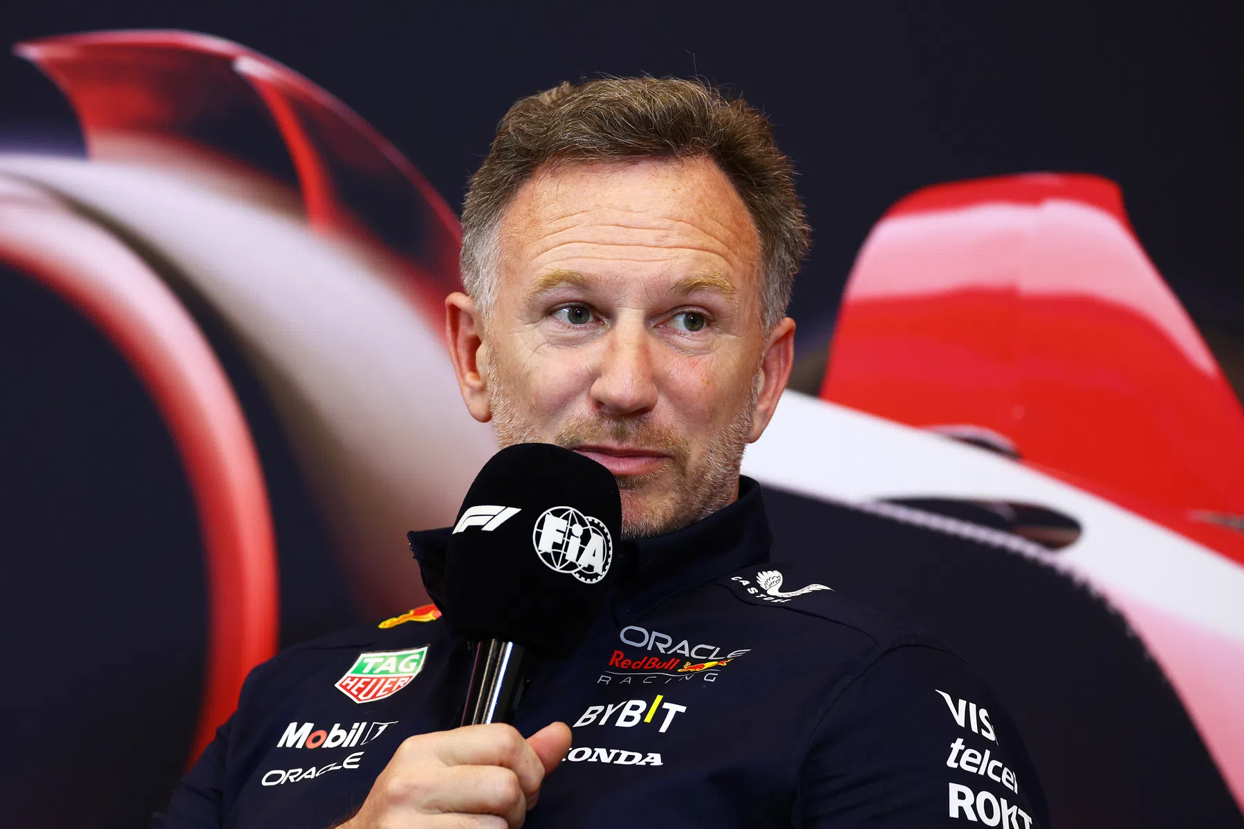 Horner reageert op geruchten over vertrek Ricciardo