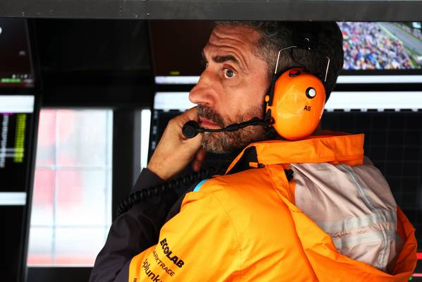 McLaren se mantém realista: Max compromete nosso otimismo