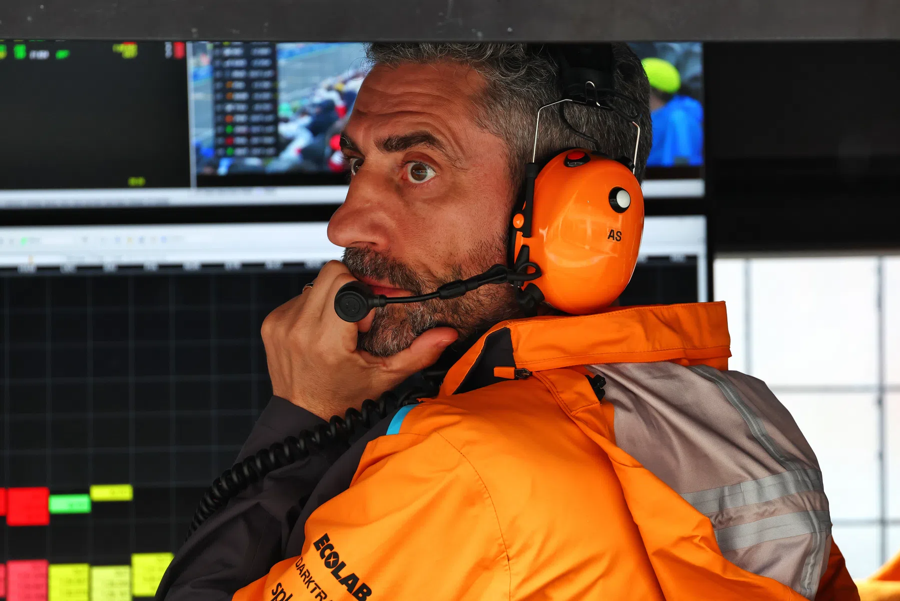 Stella admite que a McLaren está animada após o acidente: Mais resiliente