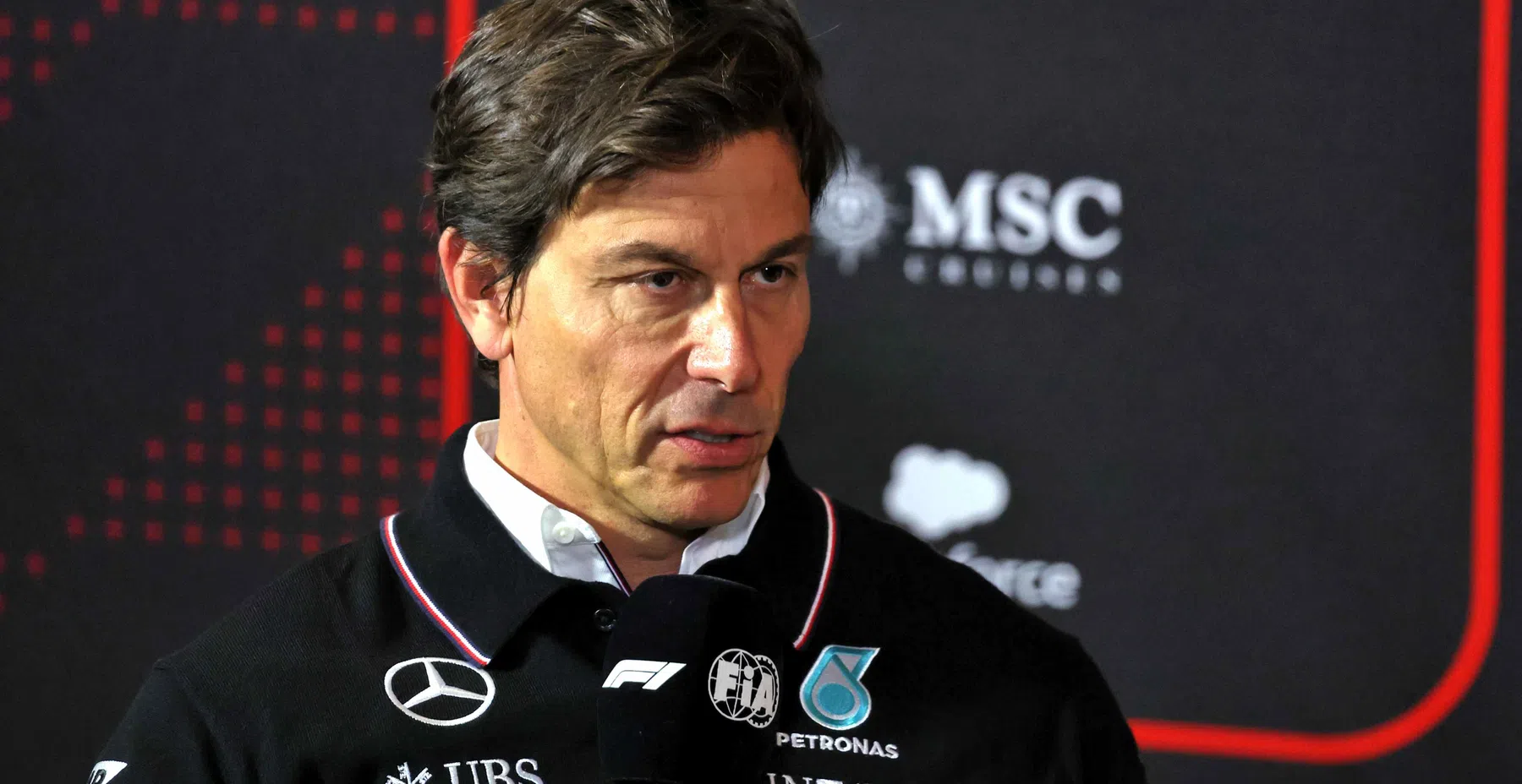 Wolff intervient dans la discussion entre Red Bull, Horner et Verstappen