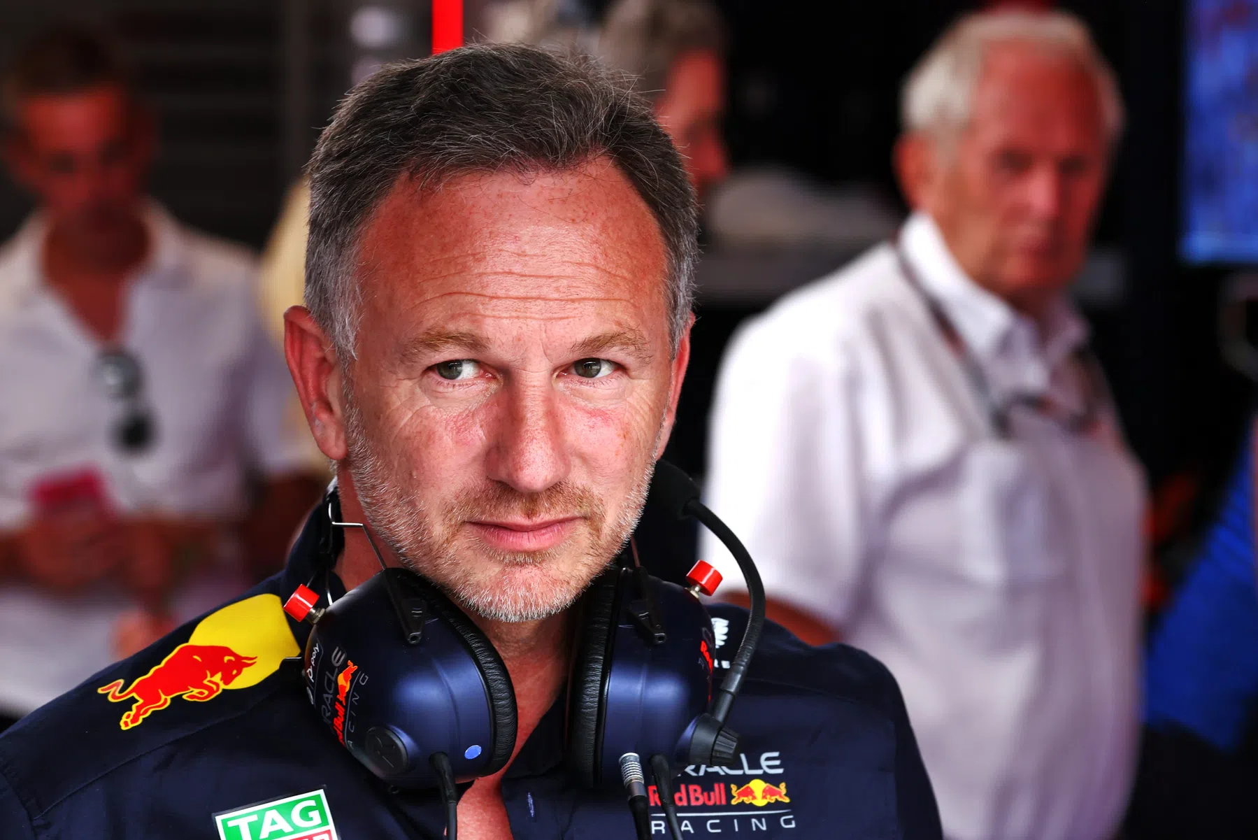 Horner ontwijkt vraag over toekomst Perez bij Red Bull Racing