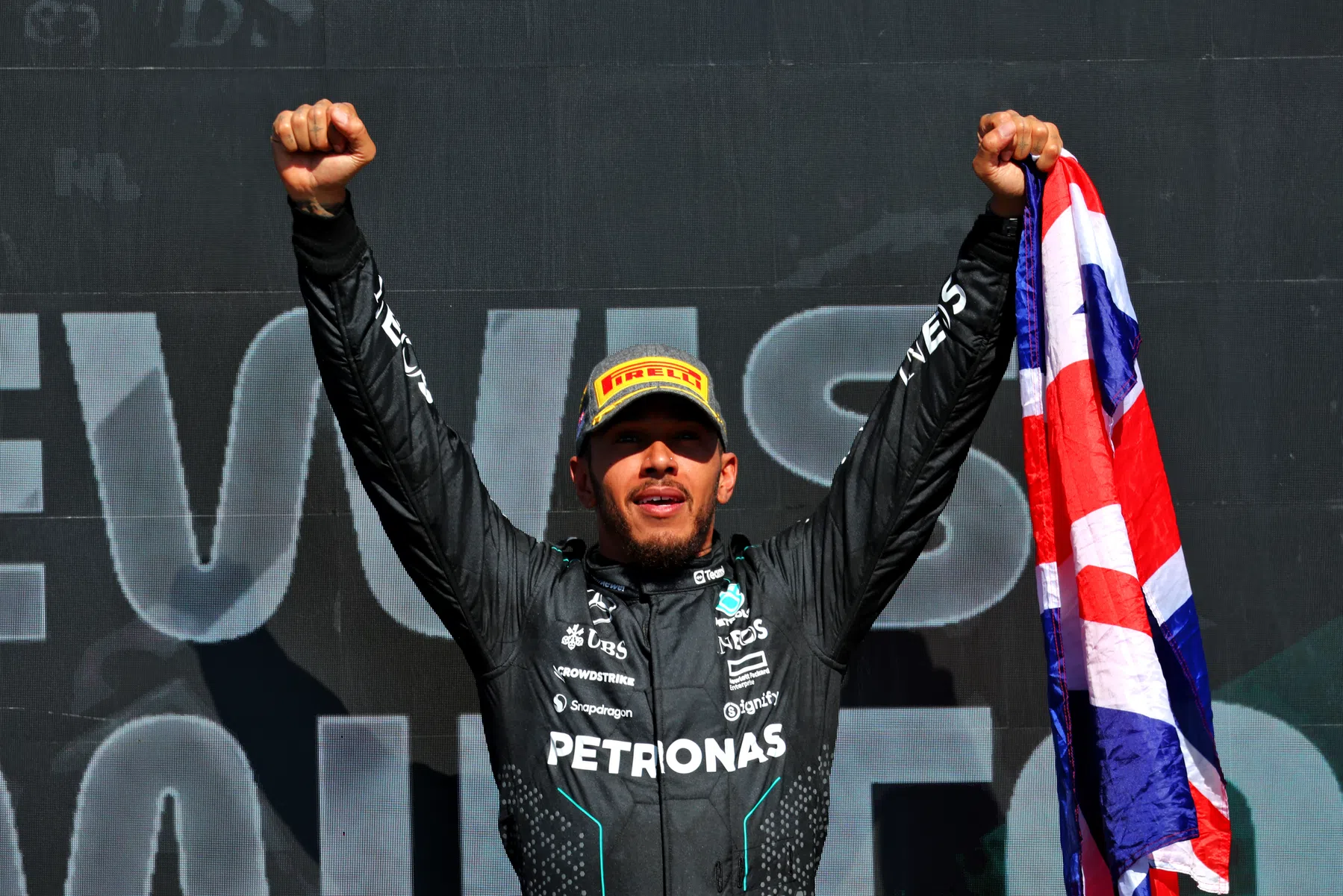 internationale media over lewis hamilton zege in silverstone