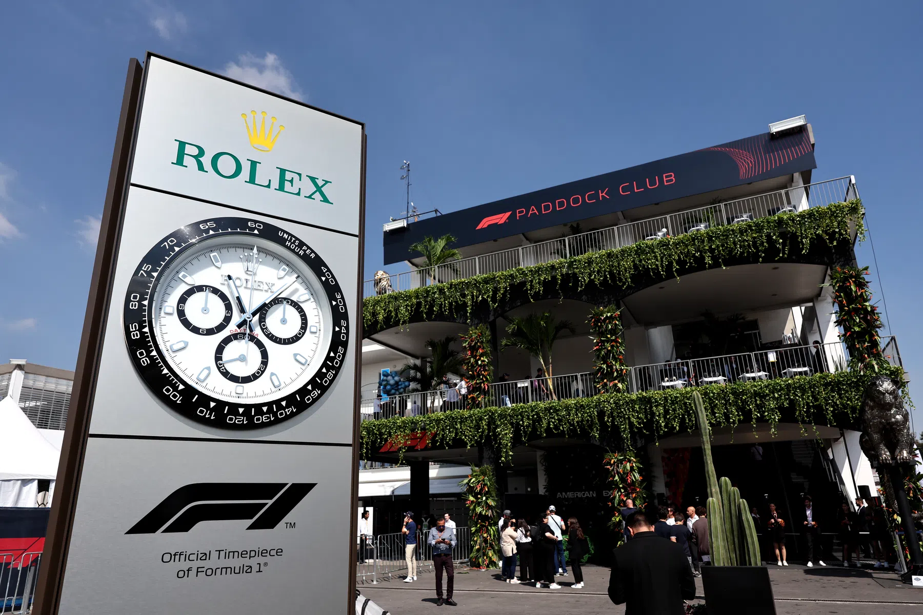 rolex se retira de la fórmula 1 y tag heuer, patrocinador de red bull, sube a bordo