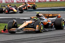 Thumbnail for article: Heeft McLaren de snelste auto in de F1? 'We bouwen goed verder'