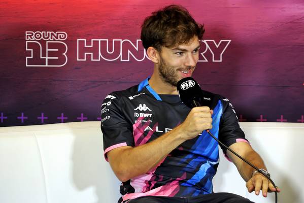 Gasly e Leclerc diventano Swifties Eras Tour Gran Premio d'Ungheria 2024