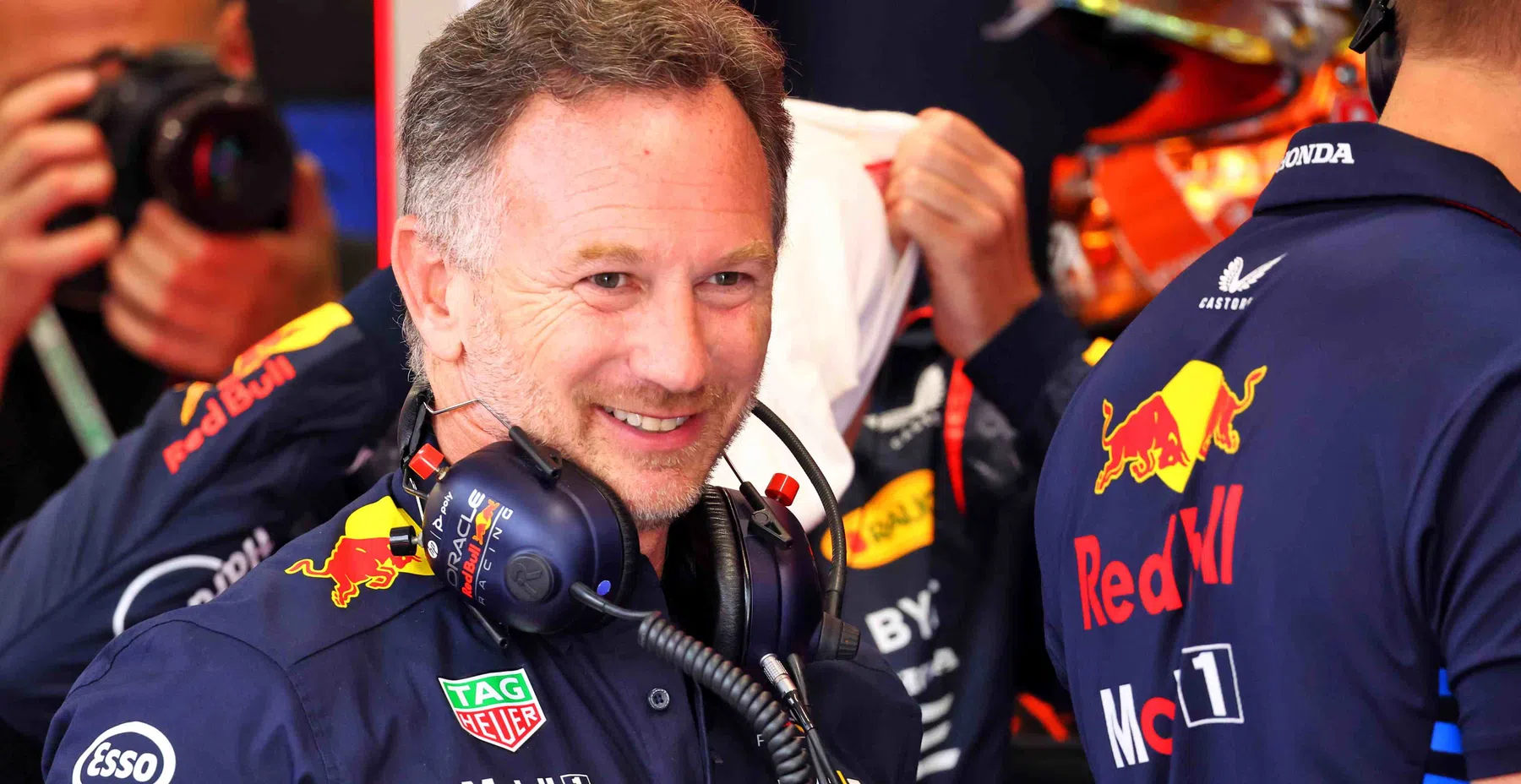 Horner ve menos distancia entre Verstappen y Pérez tras actualizar Red Bull