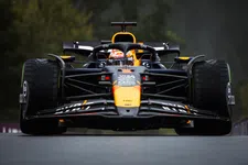 Thumbnail for article: Kan Verstappen winnen vanaf P11? ‘McLaren extreem moeilijk te verslaan door Max’