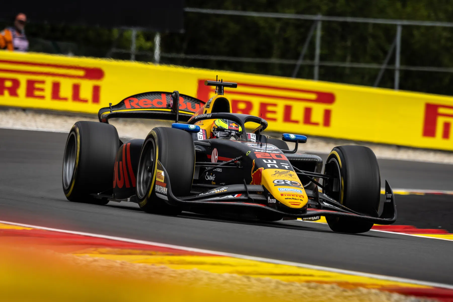 hauptrennen formel 2 spa mit hadjar und antonelli