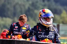 Thumbnail for article: Hoe het gebrek aan een alternatief Perez bij Red Bull Racing houdt