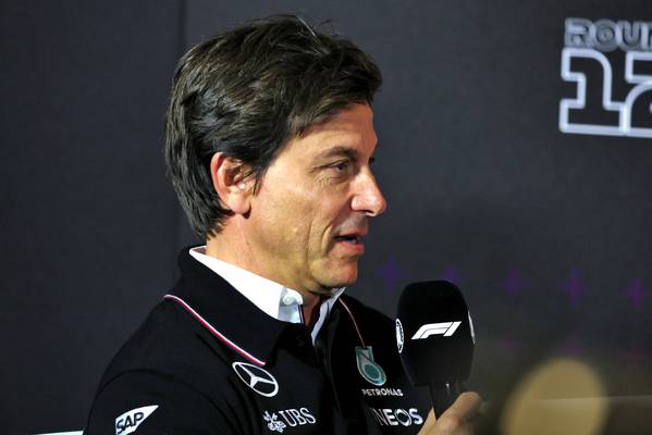 Wolff expects new Mercedes era with Hamilton's departure