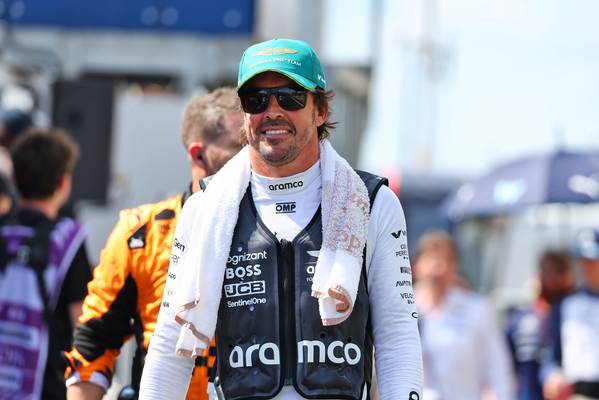 La fortune d'Alonso va changer Newey Aston Martin rumeur champion du monde