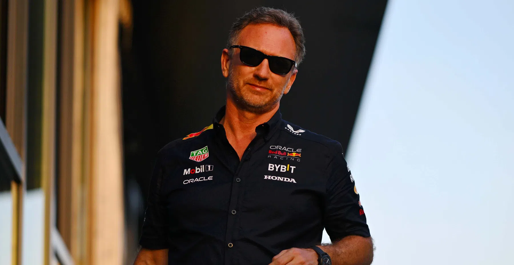 Horner shares tease to Wolff over summer break