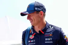 Thumbnail for article: Verstappen no achaca su rendimiento a la marcha de Newey: 'No importa'