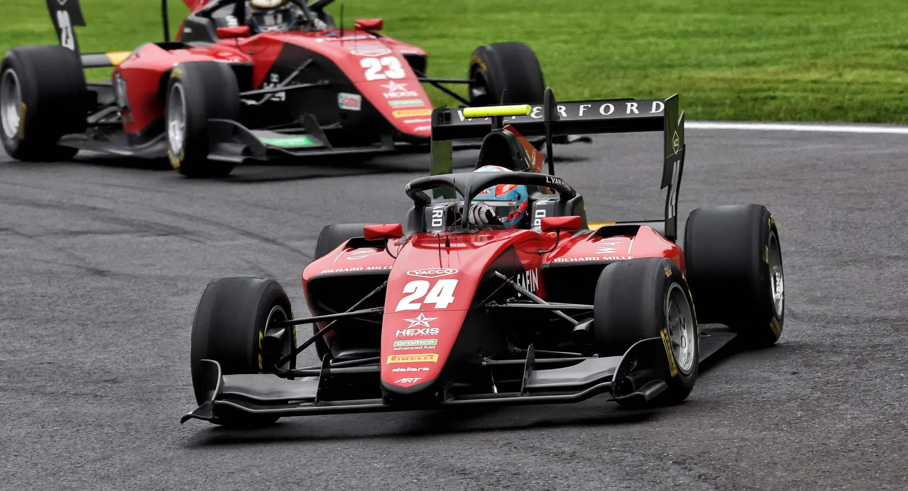 Laurens van Hoepen crasht tijdens de Formule 3-kwalificatie in Monza