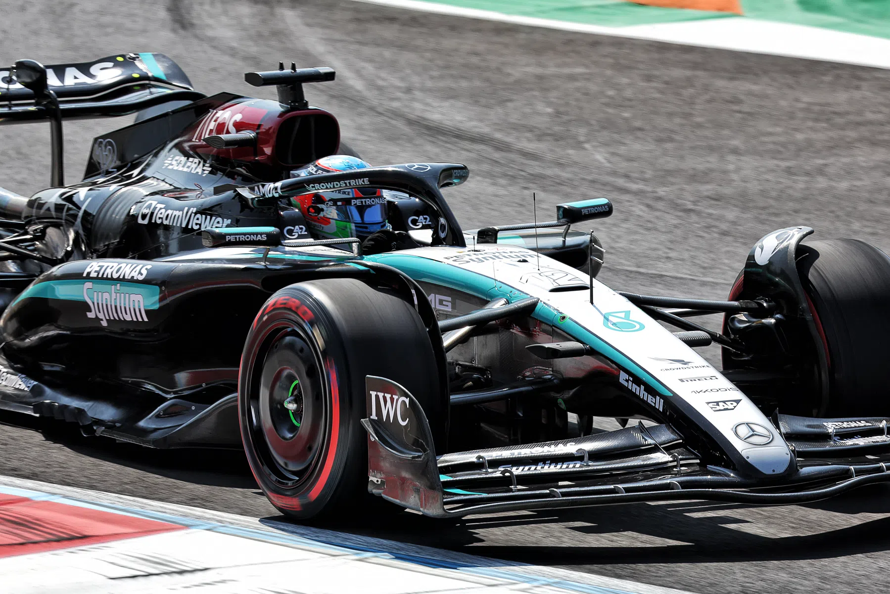 Verstappen e Norris ficam na sombra de dois pilotos da Mercedes em Monza