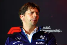 Thumbnail for article: Williams boss Vowles saw unhappy Sargeant: 'Not fair to go through with this'