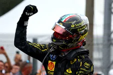 Thumbnail for article: Monza ontploft na overwinning Leclerc in Grand Prix van Italië